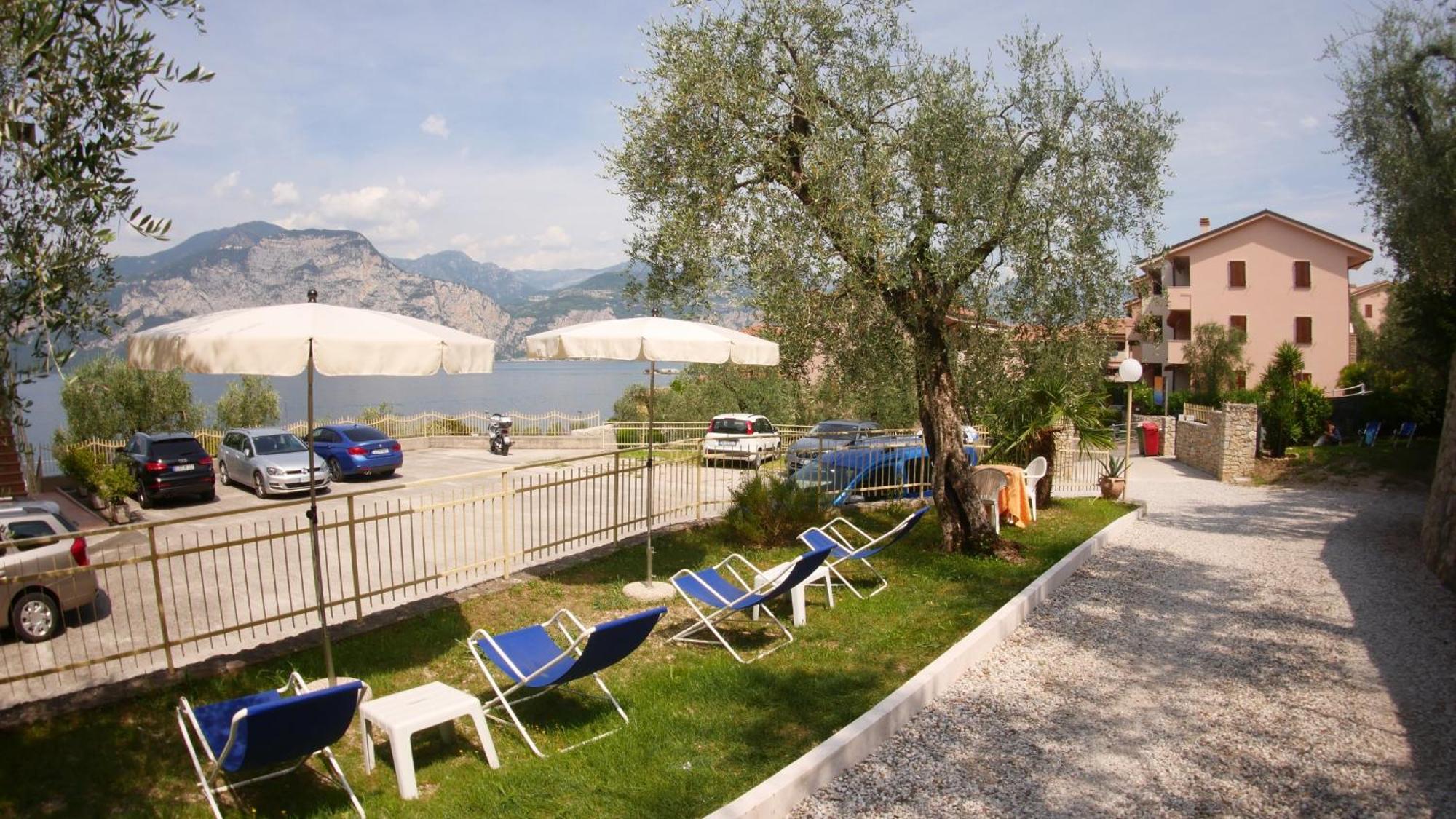 Residence Casa Maria Assenza di Brenzone Buitenkant foto
