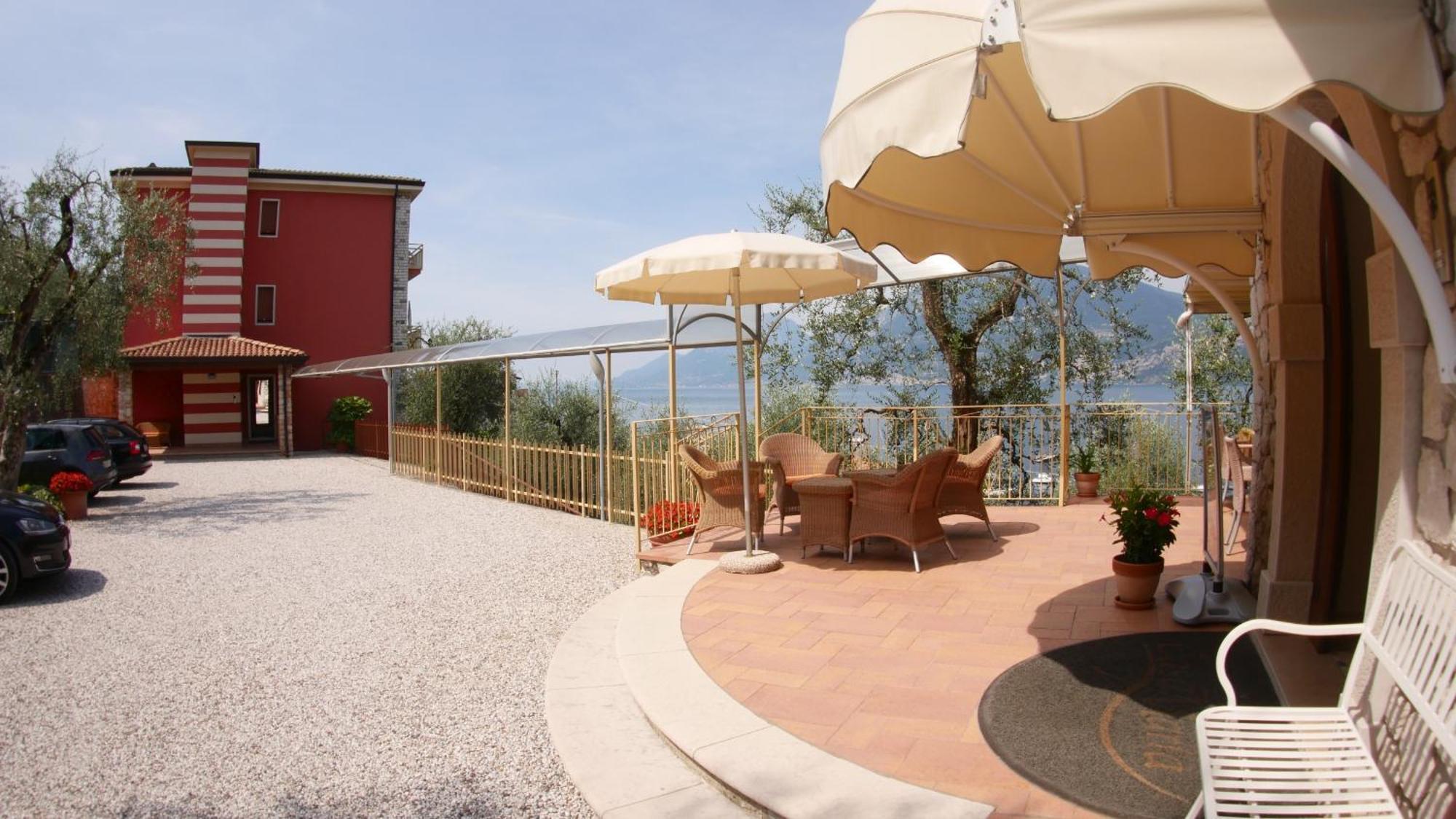 Residence Casa Maria Assenza di Brenzone Buitenkant foto